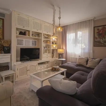 Casa Adosada Con Piscina Comunitaria Solo Familias No Grupos De Jovenes Holiday home